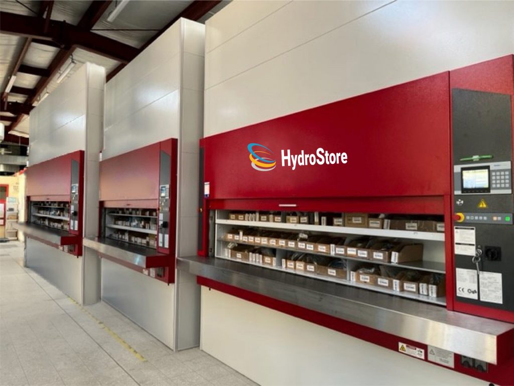 Trois armoires électriques de stockages contenant plus de 10 000 références hydrostore.